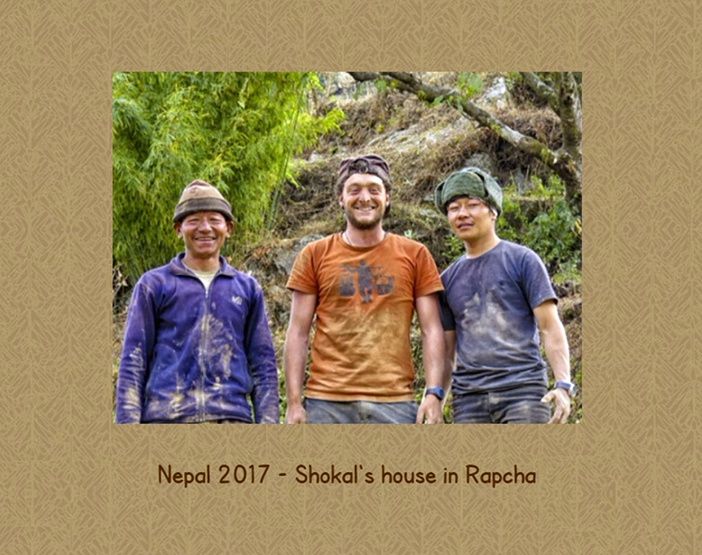 Livre photo sur la construction de la maison de Shokal