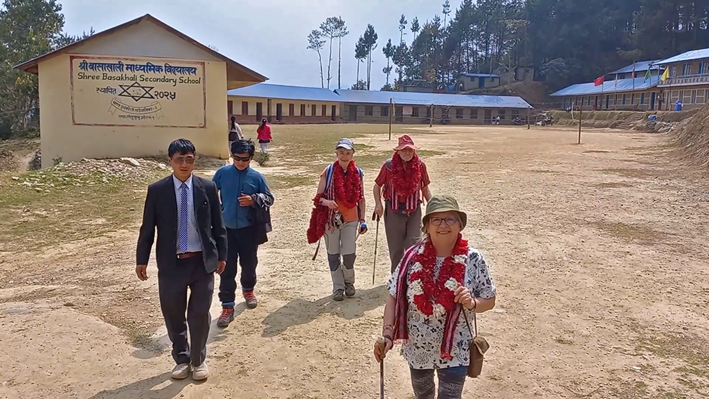 Rencontre à Basakhali.